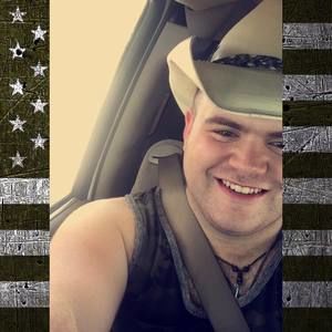 Meet your Posher, Leon